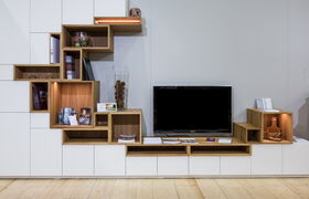 Audio-, TV- und Video-Möbel